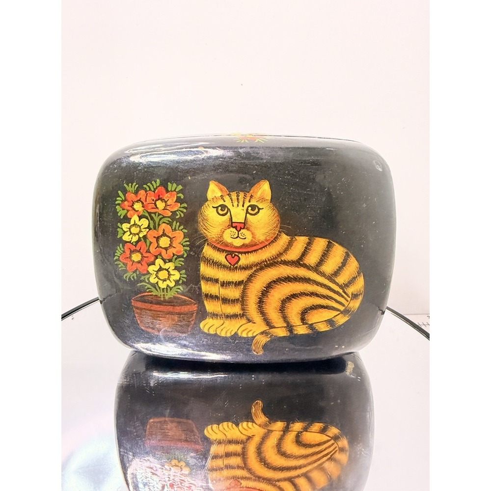 Vintage Hand Painted Cat Trinket Box Kashmir India Carol St Ybin Black